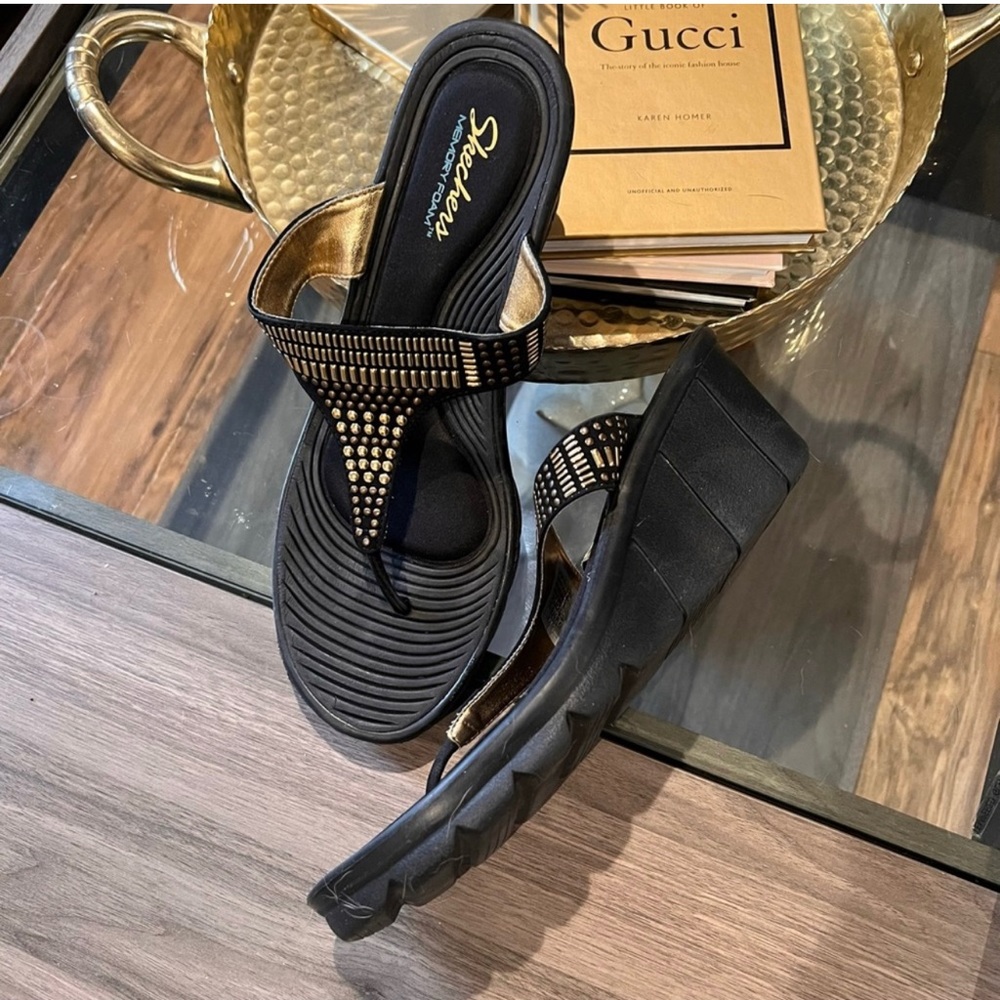 Skechers wedge sandals
